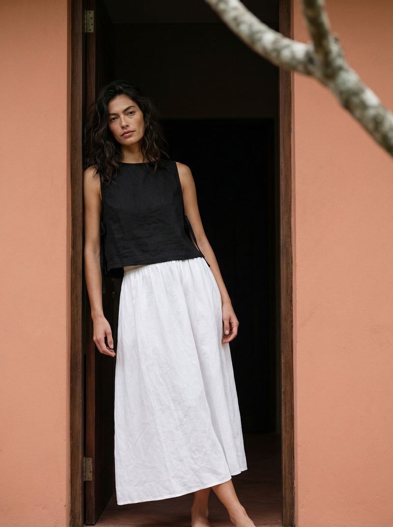 AVVA BLACK LINEN TOP